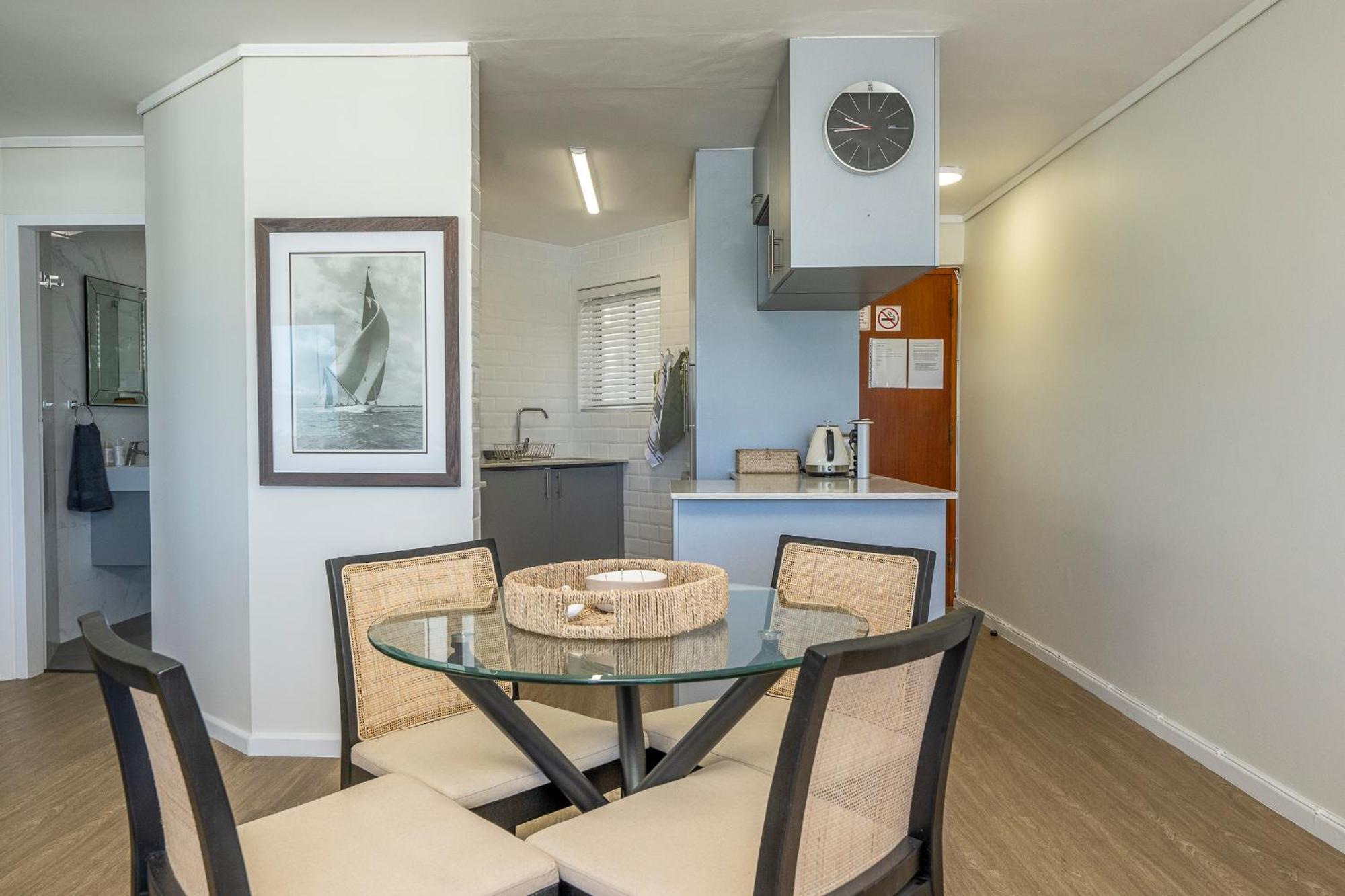 Apartment 2 Bedroom - Blouberg Beachfront *